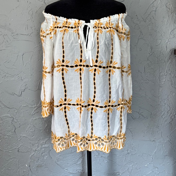 White and Gold Embroidered Women's Top with eyelets off the shoulder blouse cute - Picture 7 of 11